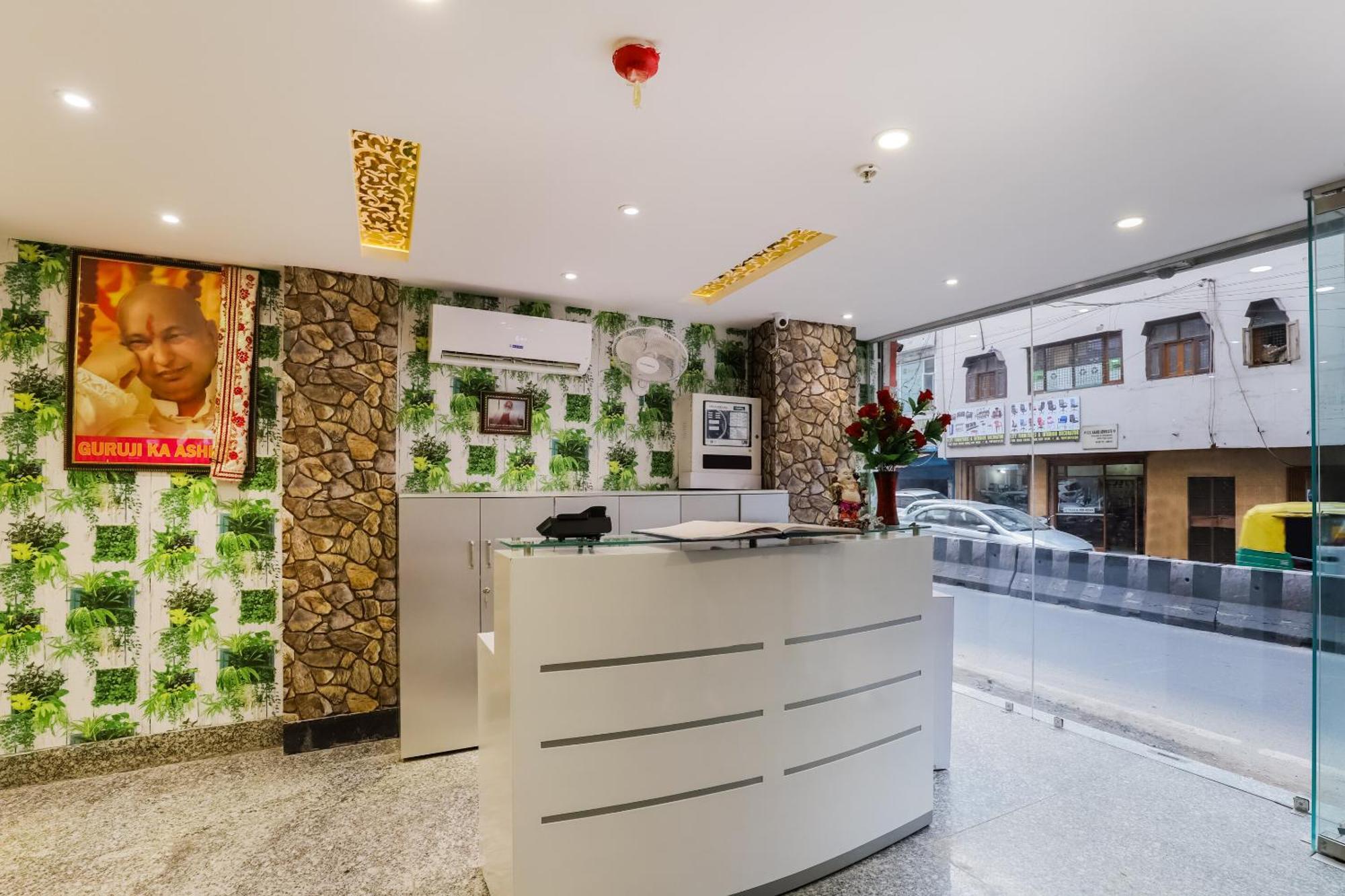 Hotel O New Tech India Delhi  Bagian luar foto